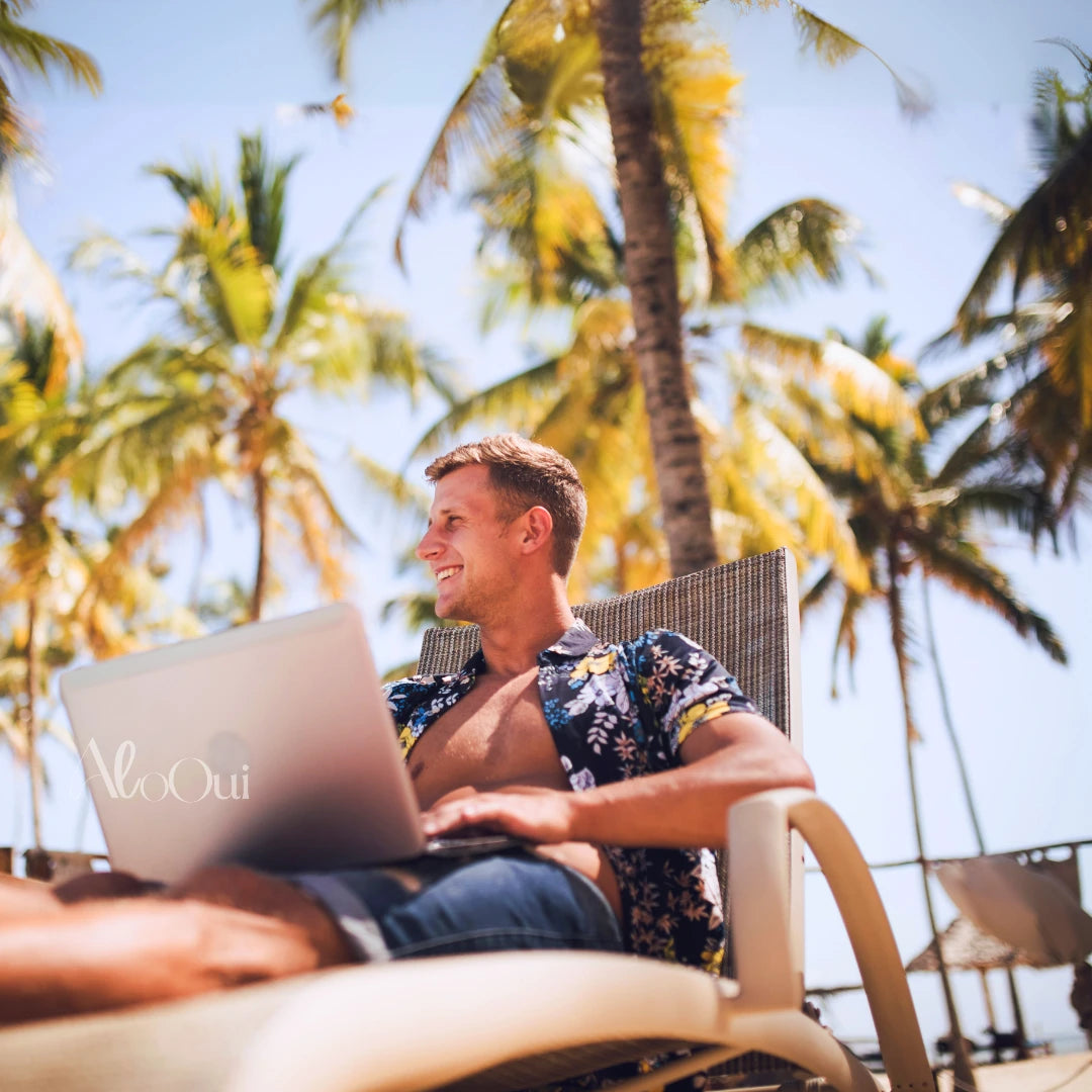 Travel & Connectivity
