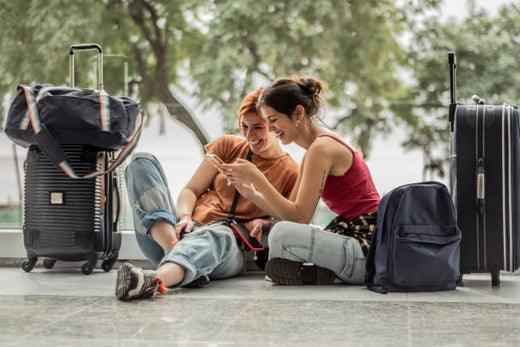 AloOui eSIM for long-term travelers 2026 — loyalty rewards, long-trip plans and how to save more every trip - AloOui eSIM